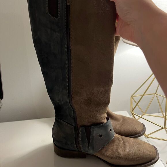 Donald J. Pliner Gale Riding Boots - Picture 4 of 10